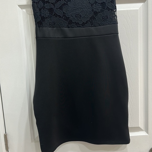 Women’s black dress size L - Picture 6 of 6